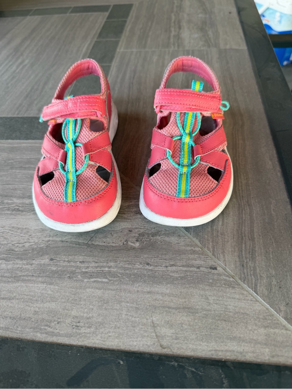 Columbia Girl's SZ 13 Techsun Wave Sandals Hook & Loop Closed Toe Pink